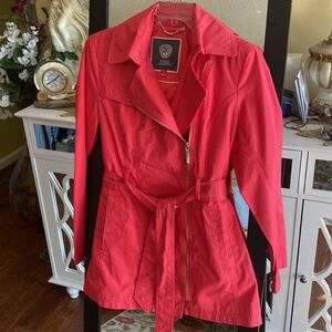 VINCE CAMUTO trench coat